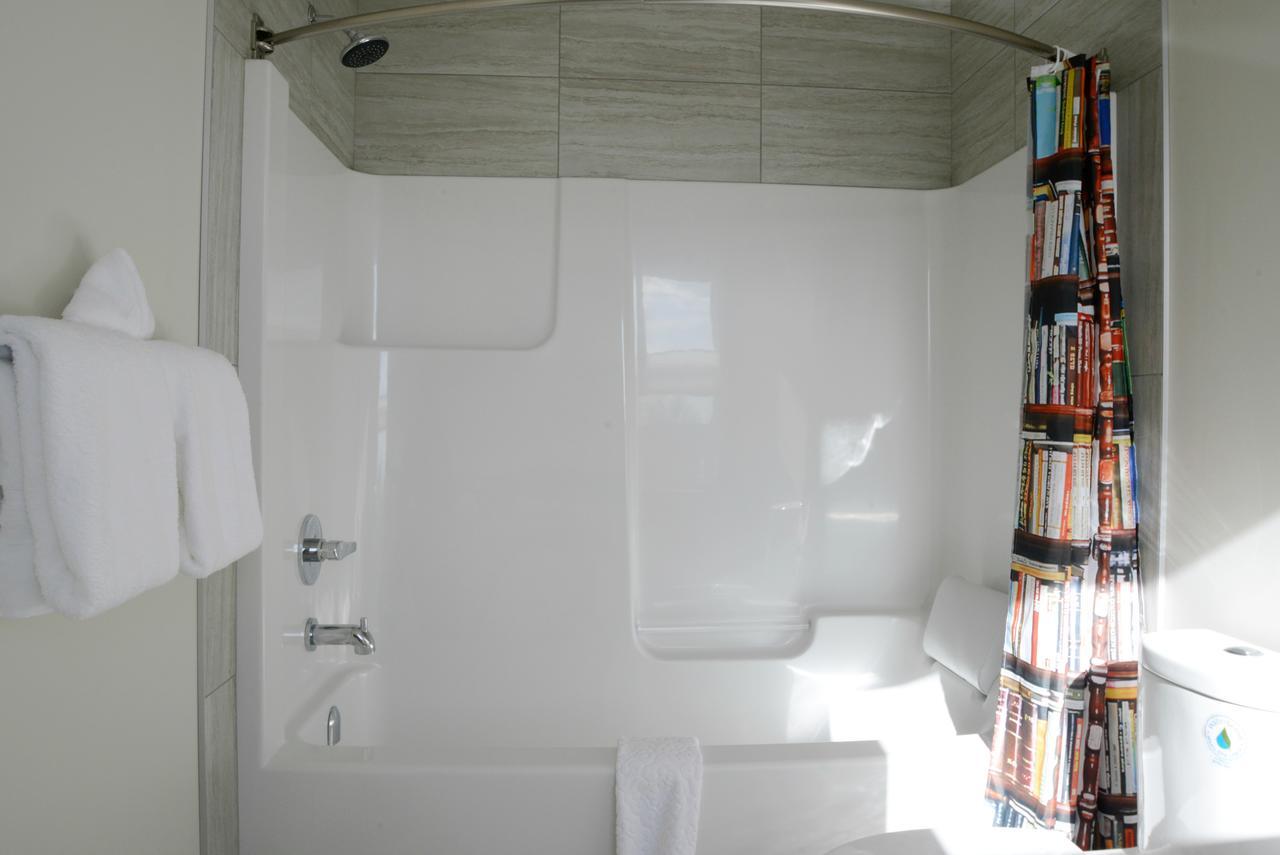 Novel Bed And Breakfast Calgary Extérieur photo