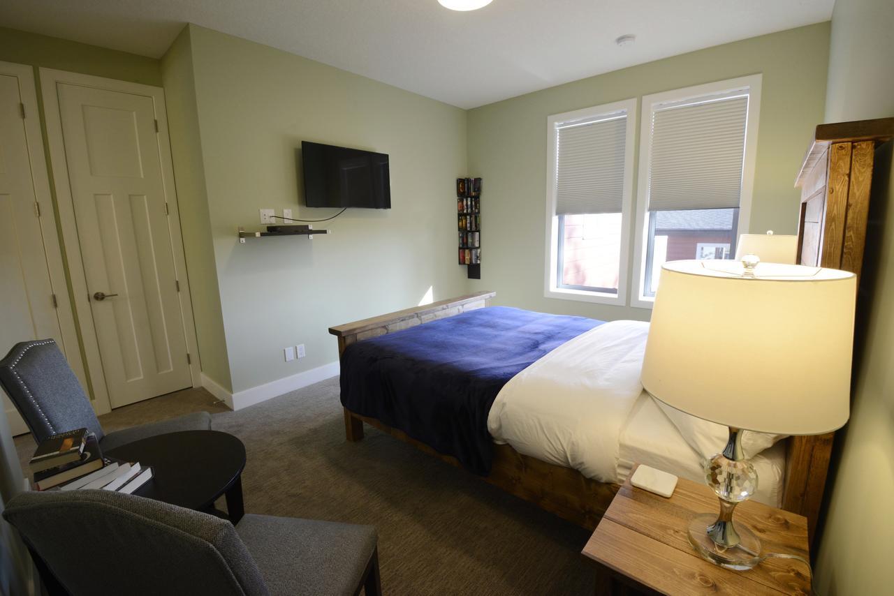 Novel Bed And Breakfast Calgary Extérieur photo