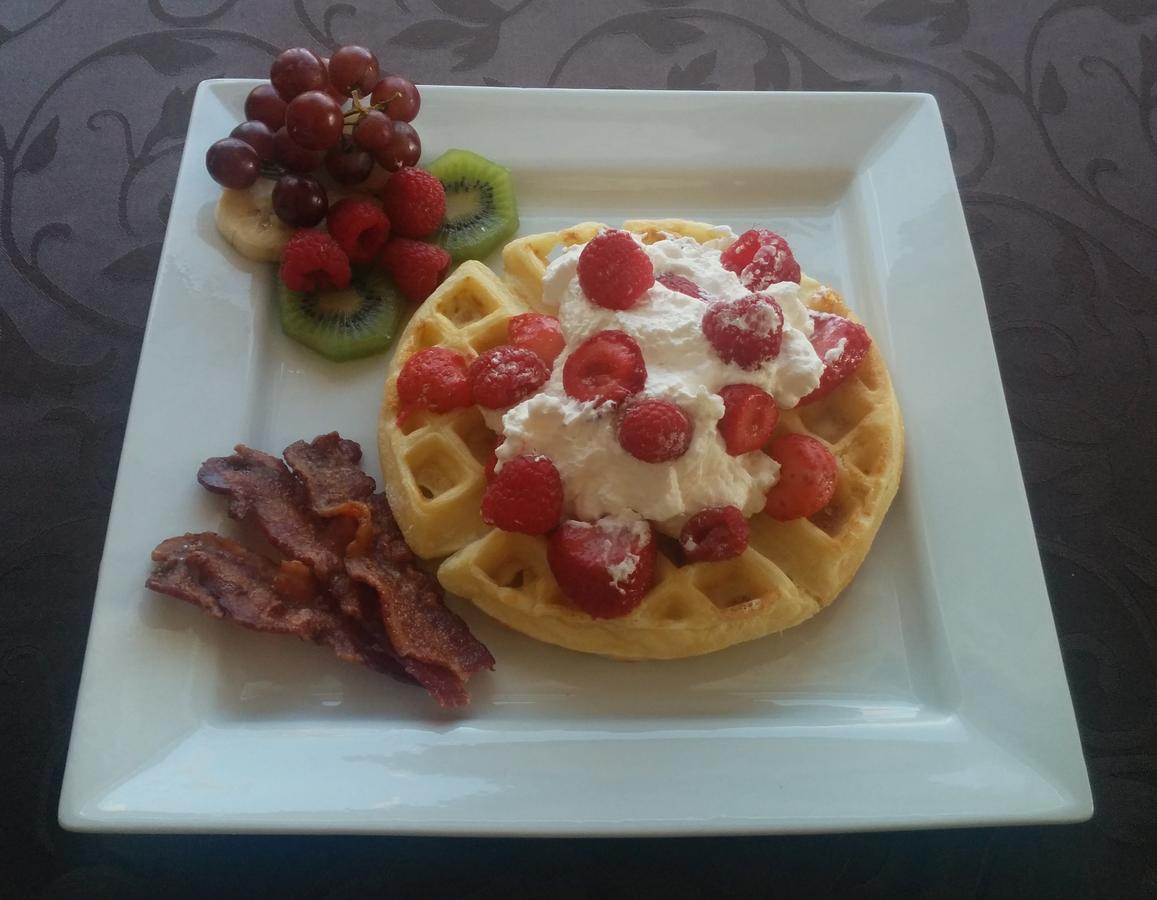 Novel Bed And Breakfast Calgary Extérieur photo